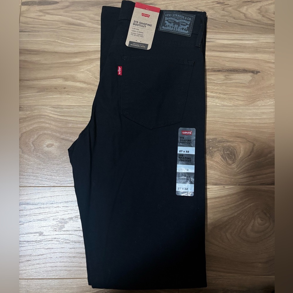 Levi's Women Bootcut Jean